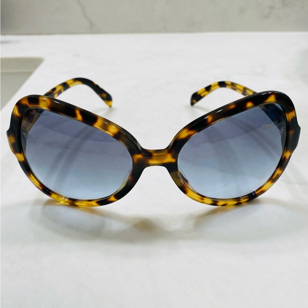 Prada Tortoise Brown Gradient SPR05S Oversized Sunglasses 🕶️